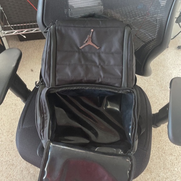 Jordan Backpack - Picture 2 of 7
